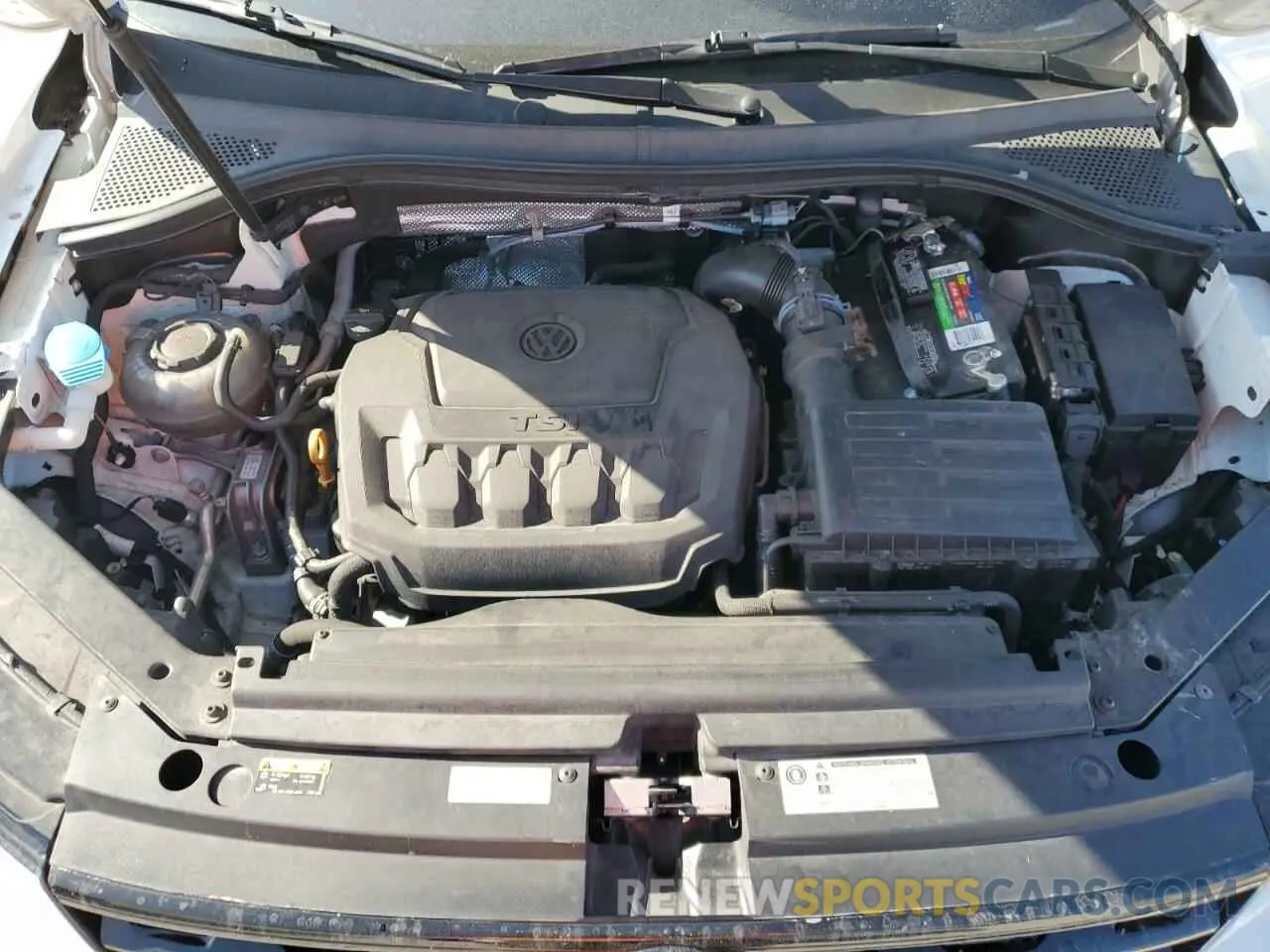 12 Photograph of a damaged car 3VV3B7AX3KM055992 VOLKSWAGEN TIGUAN 2019