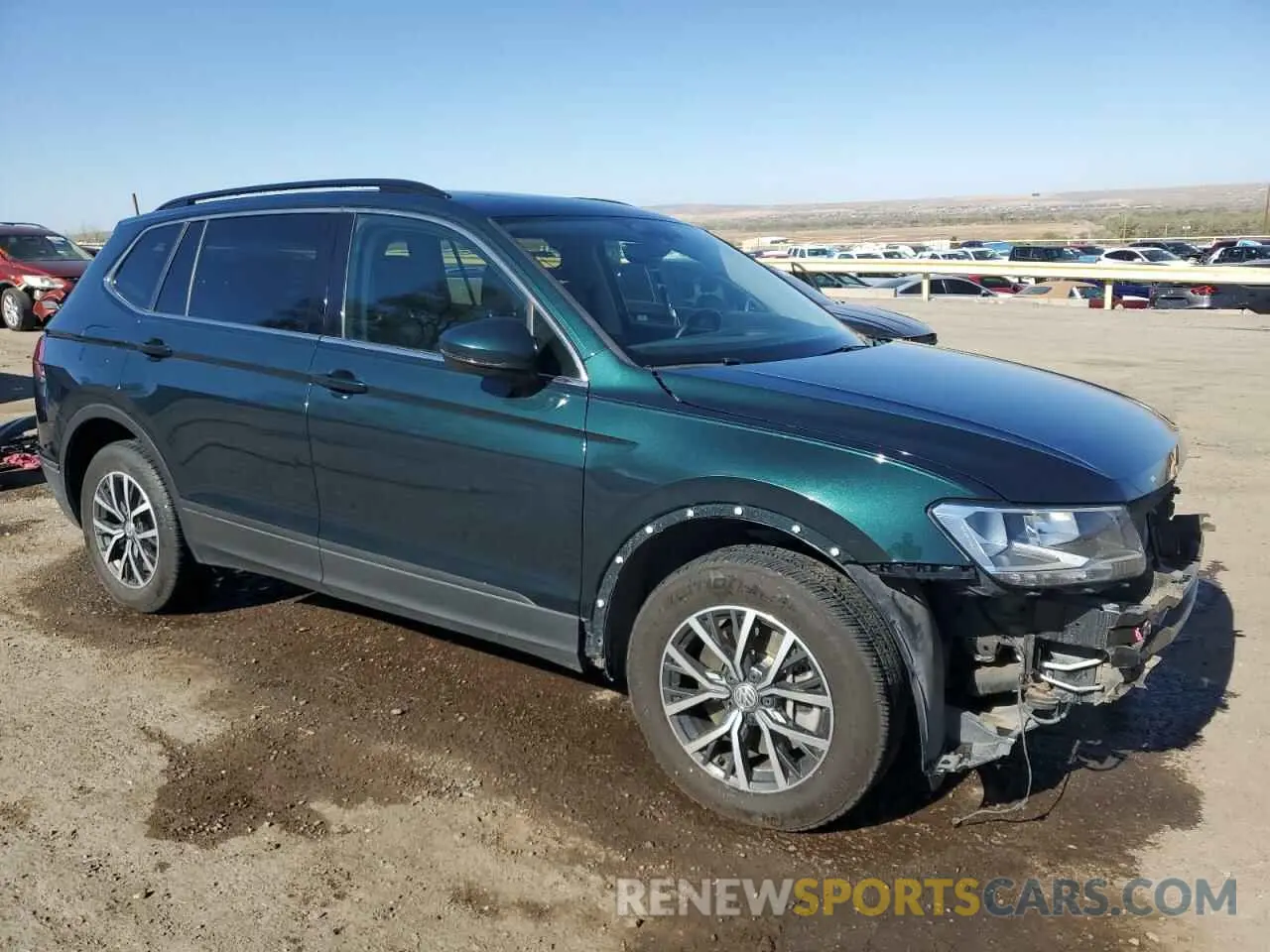 4 Photograph of a damaged car 3VV3B7AX3KM081508 VOLKSWAGEN TIGUAN 2019