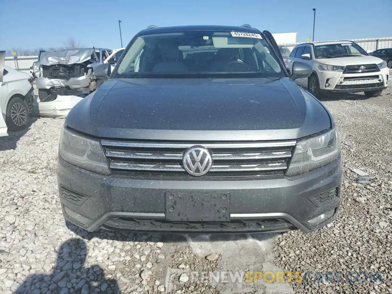 5 Photograph of a damaged car 3VV3B7AX3KM117455 VOLKSWAGEN TIGUAN 2019