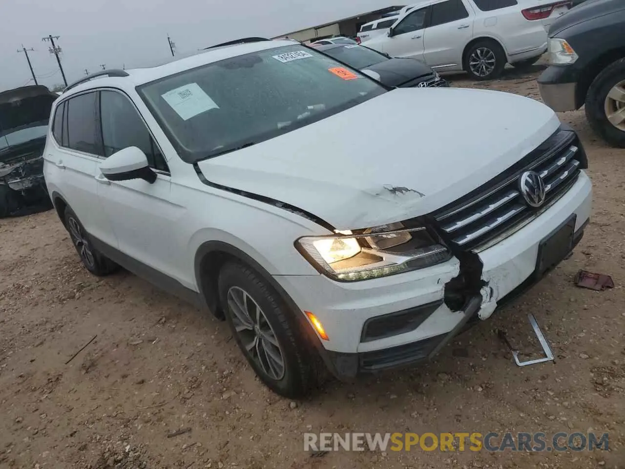 4 Photograph of a damaged car 3VV3B7AX4KM027487 VOLKSWAGEN TIGUAN 2019