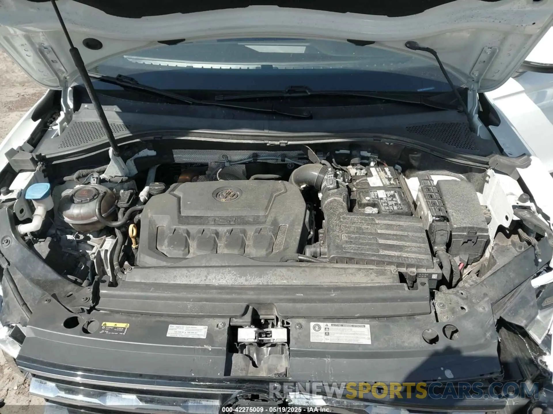 10 Photograph of a damaged car 3VV3B7AX4KM028218 VOLKSWAGEN TIGUAN 2019