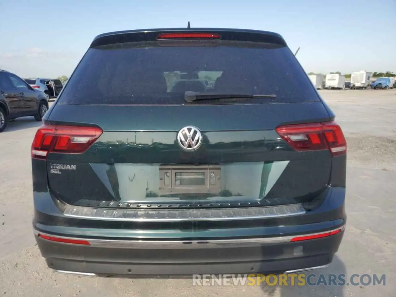 6 Photograph of a damaged car 3VV3B7AX4KM130487 VOLKSWAGEN TIGUAN 2019