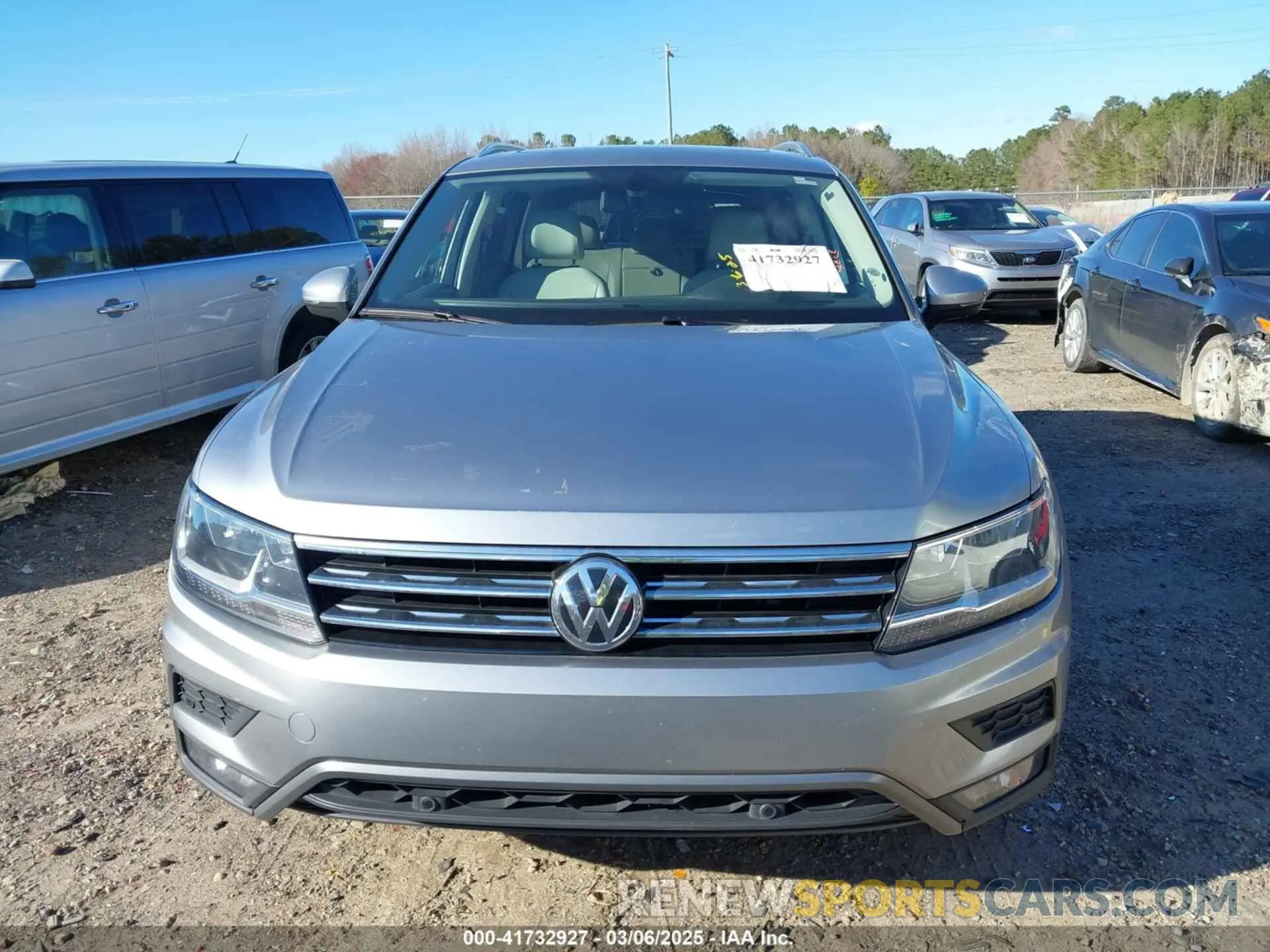 13 Photograph of a damaged car 3VV3B7AX4KM148455 VOLKSWAGEN TIGUAN 2019