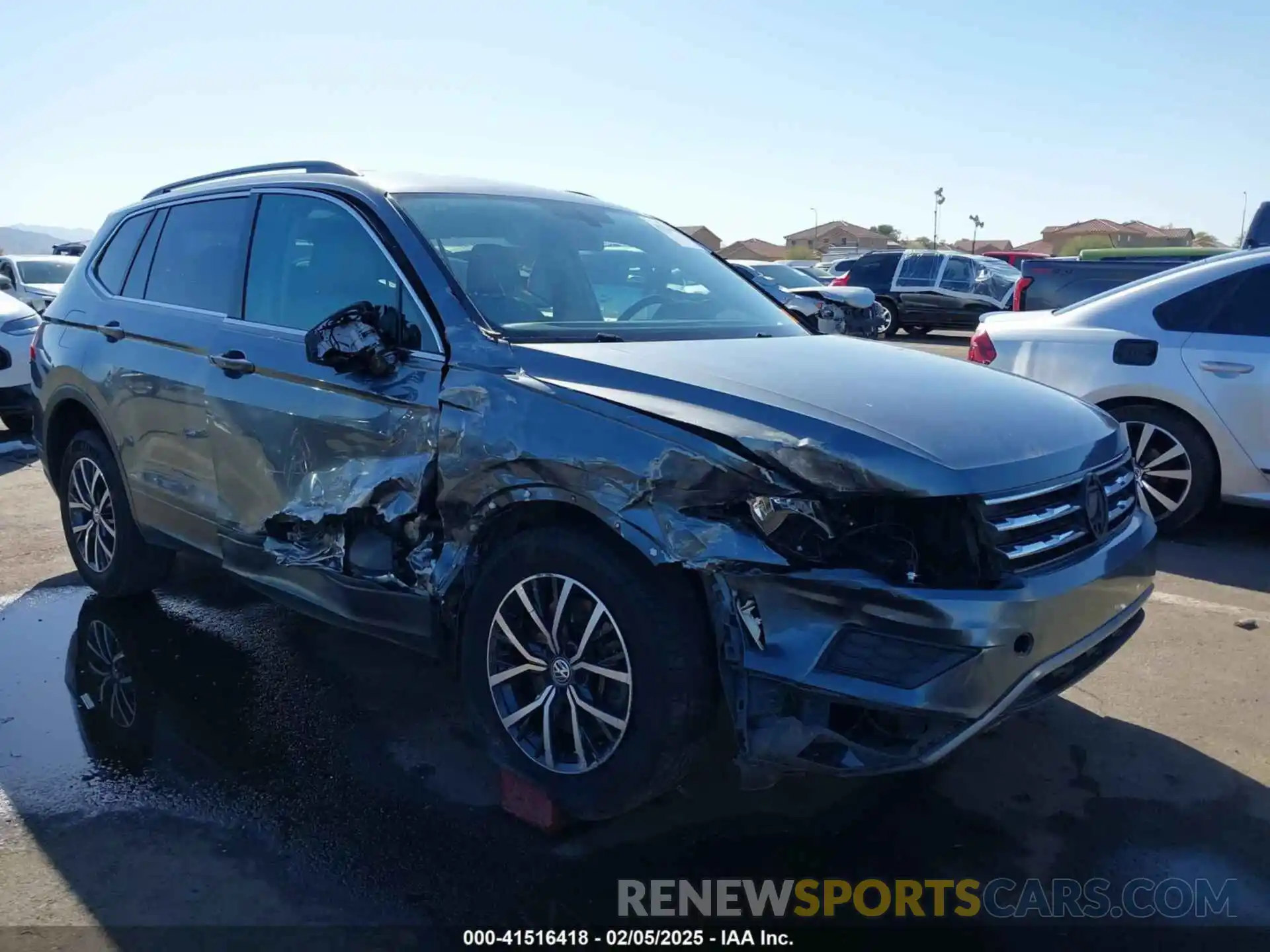 6 Photograph of a damaged car 3VV3B7AX5KM042693 VOLKSWAGEN TIGUAN 2019