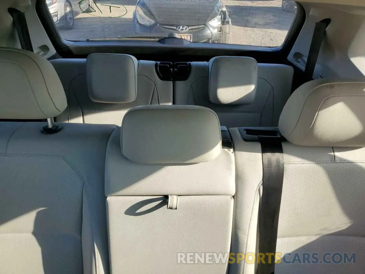 10 Photograph of a damaged car 3VV3B7AX5KM052687 VOLKSWAGEN TIGUAN 2019