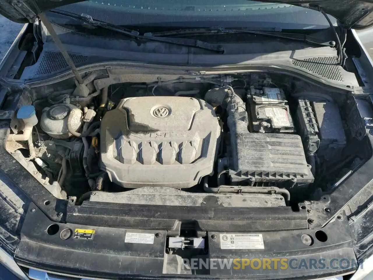 12 Photograph of a damaged car 3VV3B7AX5KM062202 VOLKSWAGEN TIGUAN 2019