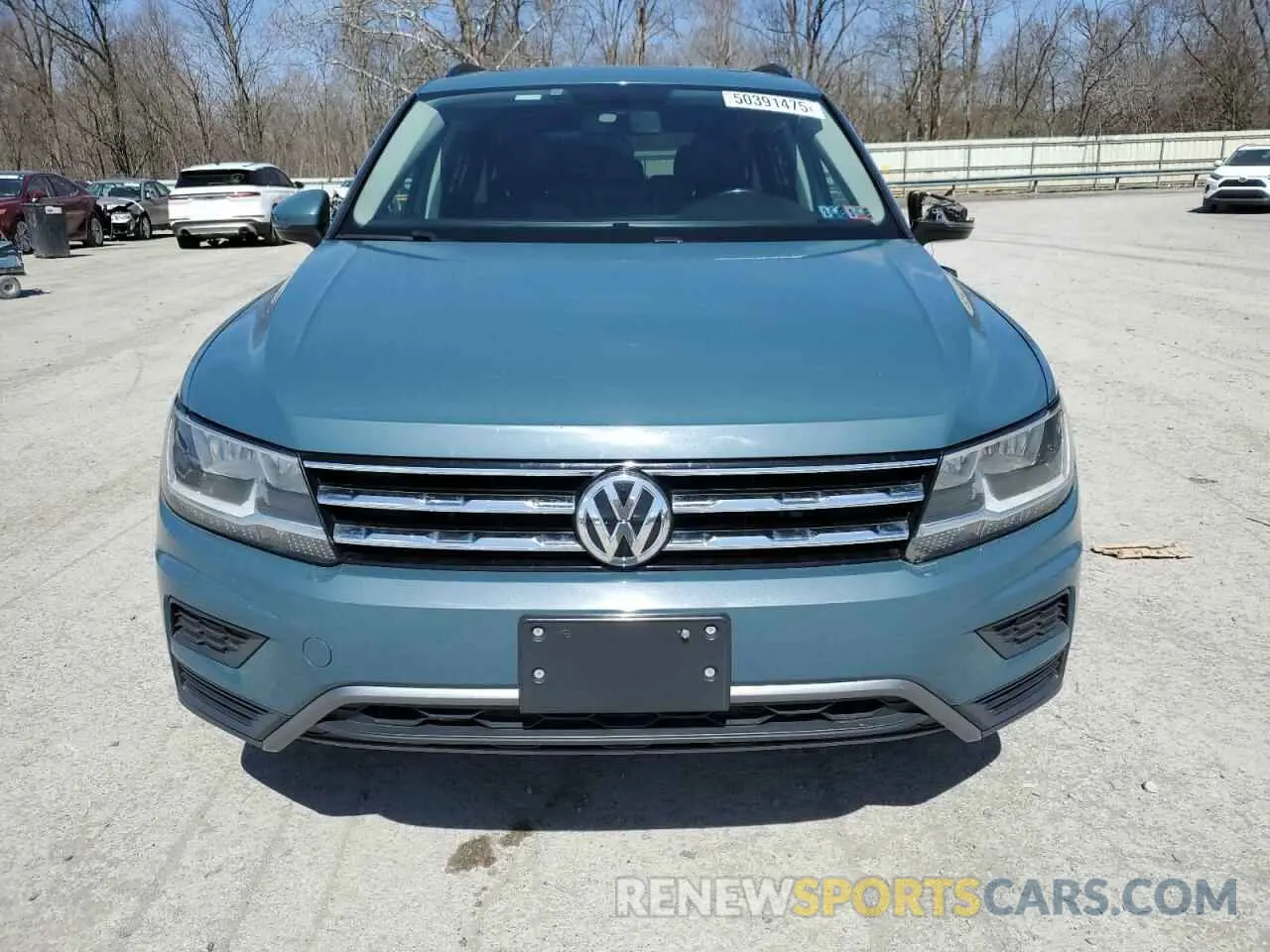 5 Photograph of a damaged car 3VV3B7AX5KM104500 VOLKSWAGEN TIGUAN 2019