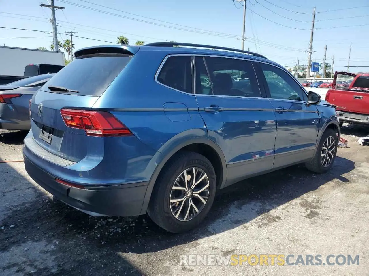 3 Photograph of a damaged car 3VV3B7AX5KM152871 VOLKSWAGEN TIGUAN 2019