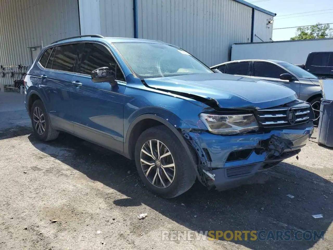 4 Photograph of a damaged car 3VV3B7AX5KM152871 VOLKSWAGEN TIGUAN 2019