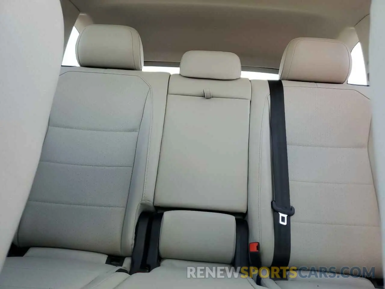 10 Photograph of a damaged car 3VV3B7AX6KM006625 VOLKSWAGEN TIGUAN 2019