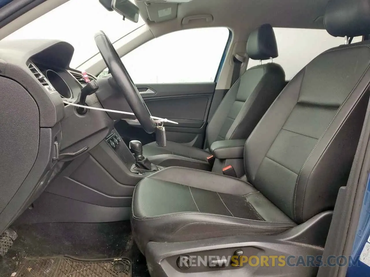 7 Photograph of a damaged car 3VV3B7AX7KM029928 VOLKSWAGEN TIGUAN 2019
