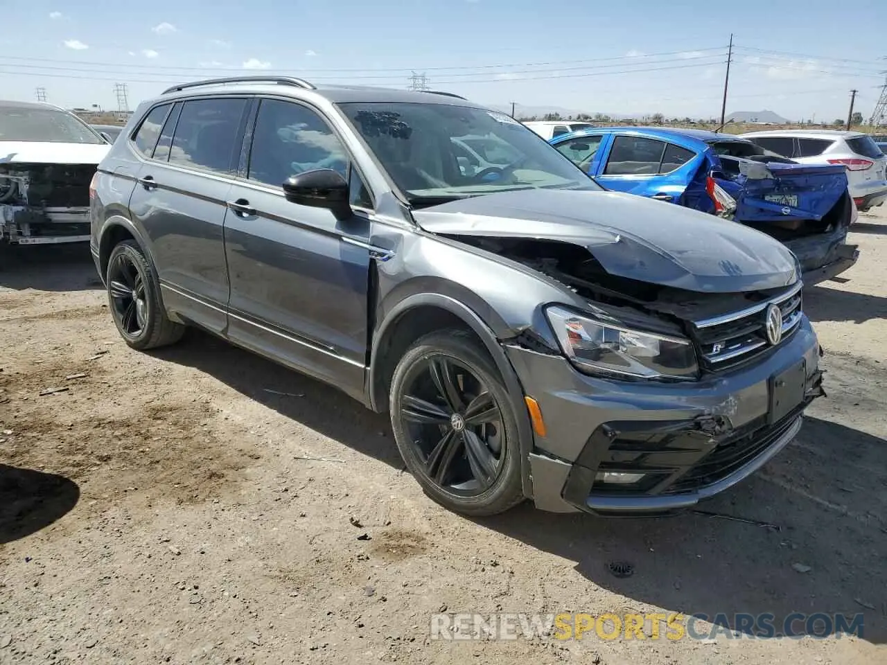4 Photograph of a damaged car 3VV3B7AX7KM108001 VOLKSWAGEN TIGUAN 2019