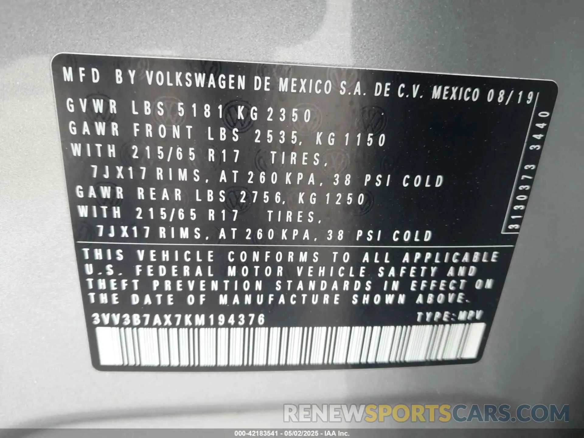 9 Photograph of a damaged car 3VV3B7AX7KM194376 VOLKSWAGEN TIGUAN 2019