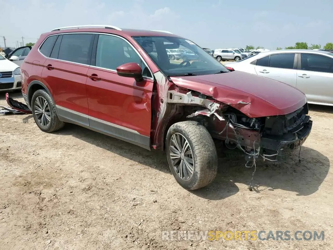 4 Photograph of a damaged car 3VV3B7AX8KM088762 VOLKSWAGEN TIGUAN 2019