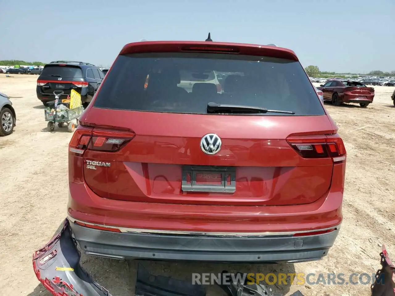 6 Photograph of a damaged car 3VV3B7AX8KM088762 VOLKSWAGEN TIGUAN 2019