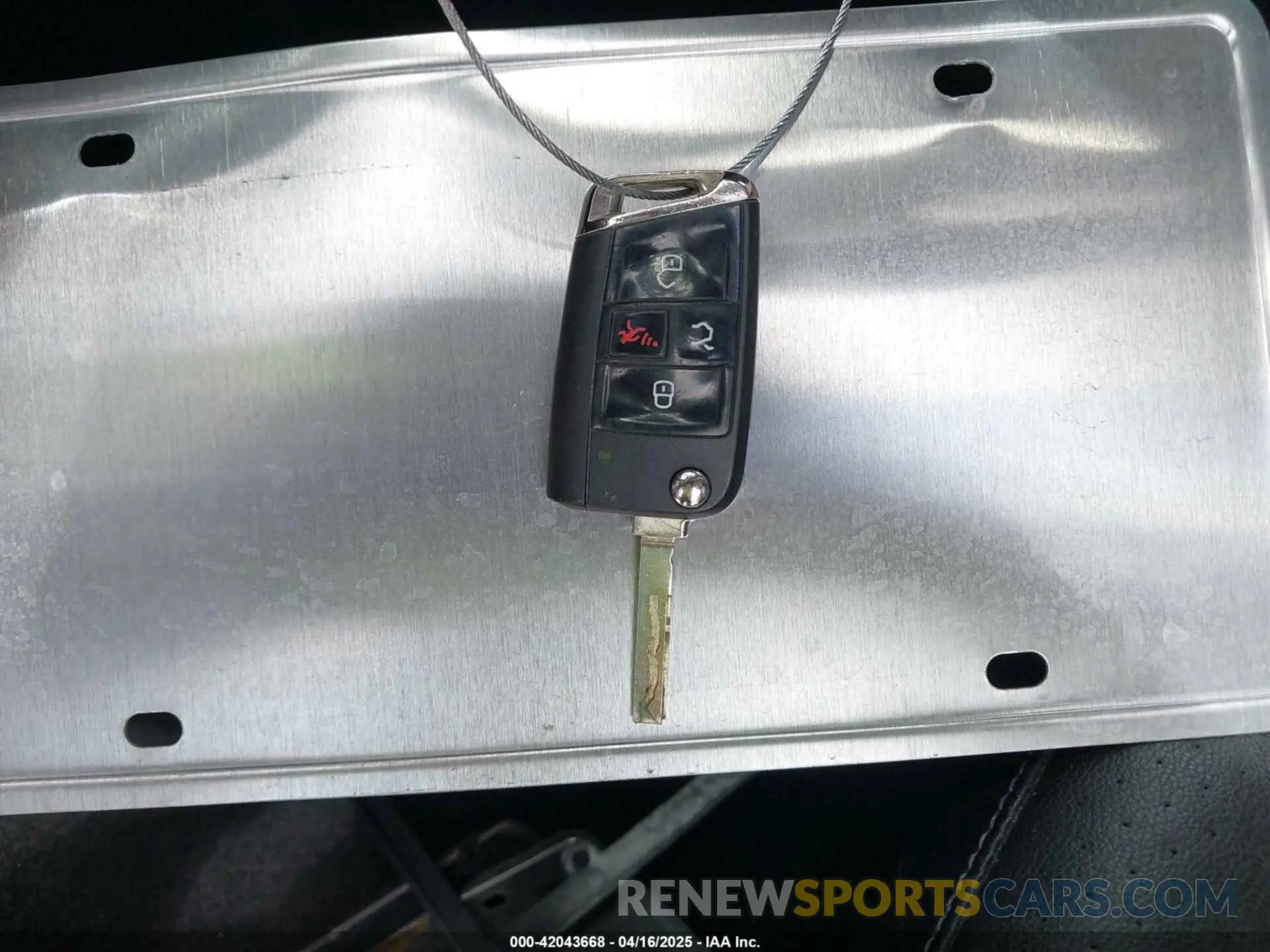 11 Photograph of a damaged car 3VV3B7AX8KM144134 VOLKSWAGEN TIGUAN 2019