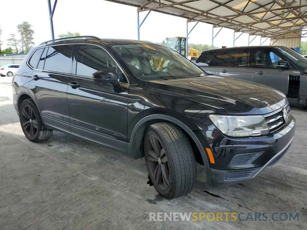 4 Photograph of a damaged car 3VV3B7AX8KM187579 VOLKSWAGEN TIGUAN 2019