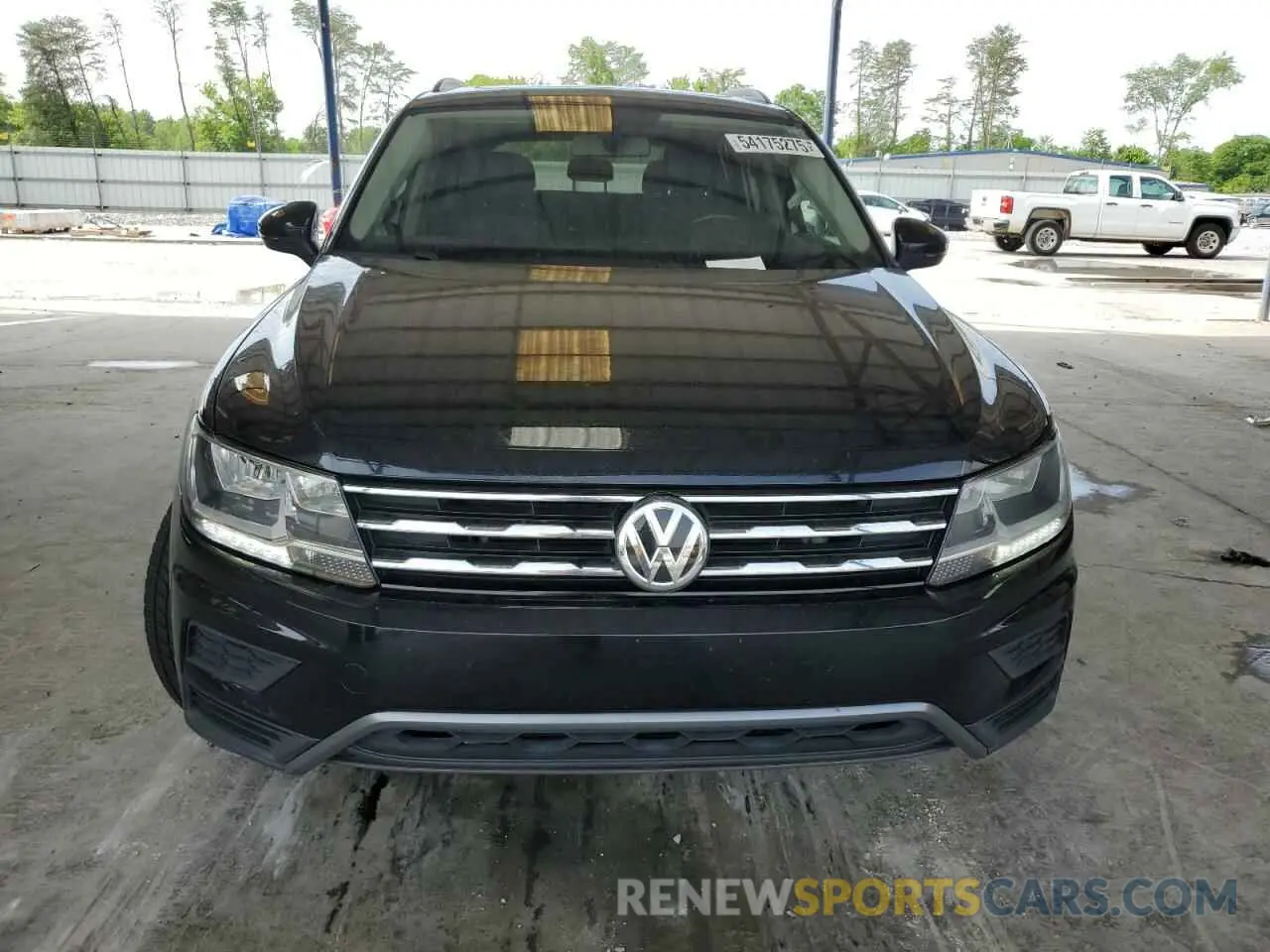 5 Photograph of a damaged car 3VV3B7AX8KM187579 VOLKSWAGEN TIGUAN 2019