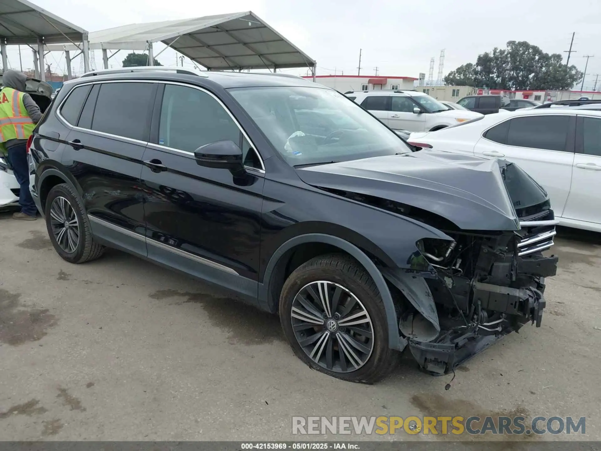 1 Photograph of a damaged car 3VV3B7AX9KM006585 VOLKSWAGEN TIGUAN 2019