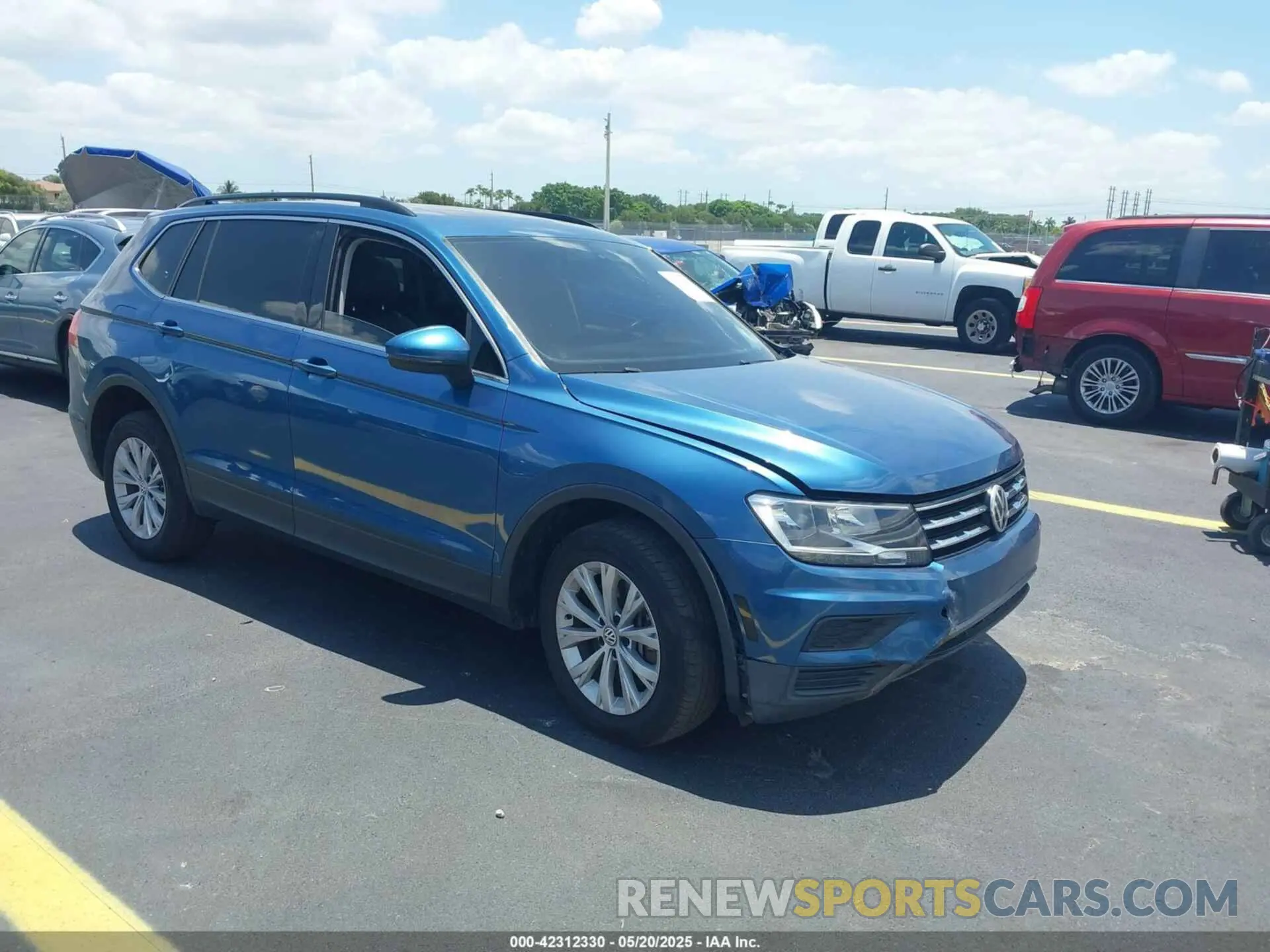 1 Photograph of a damaged car 3VV3B7AX9KM057438 VOLKSWAGEN TIGUAN 2019