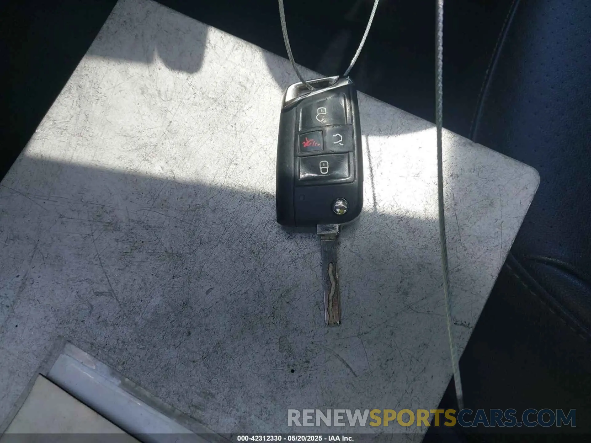11 Photograph of a damaged car 3VV3B7AX9KM057438 VOLKSWAGEN TIGUAN 2019
