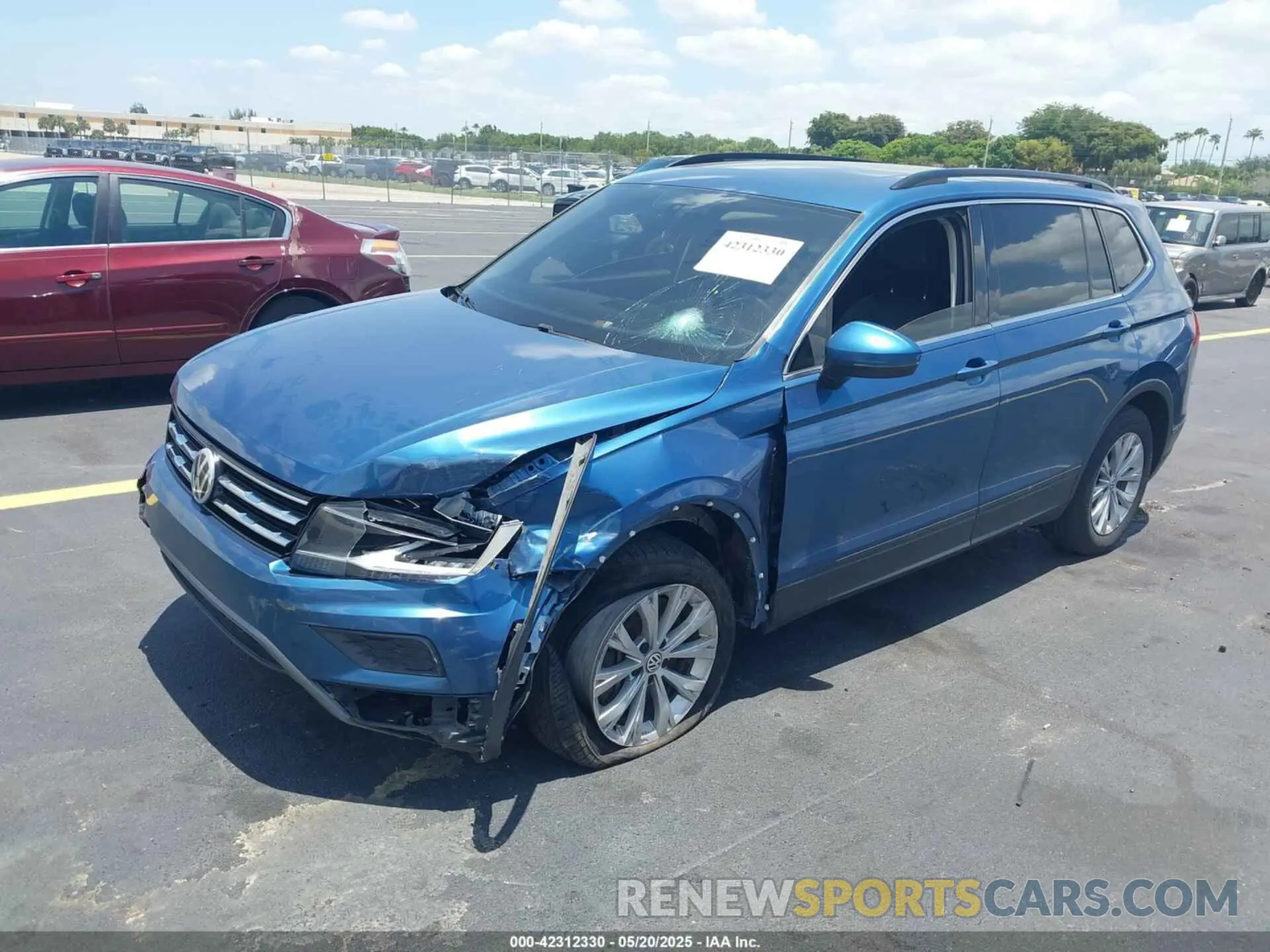 2 Photograph of a damaged car 3VV3B7AX9KM057438 VOLKSWAGEN TIGUAN 2019