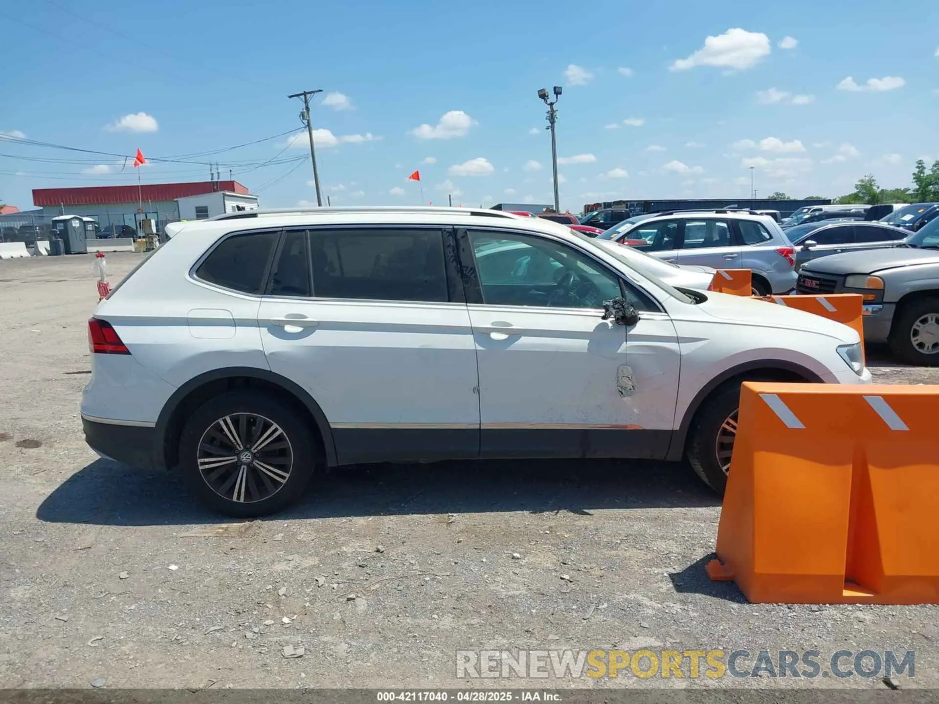 13 Photograph of a damaged car 3VV3B7AX9KM189485 VOLKSWAGEN TIGUAN 2019