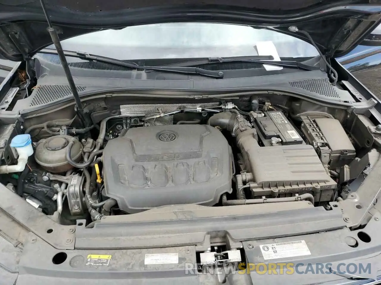 13 Photograph of a damaged car 3VV3B7AXXKM142949 VOLKSWAGEN TIGUAN 2019