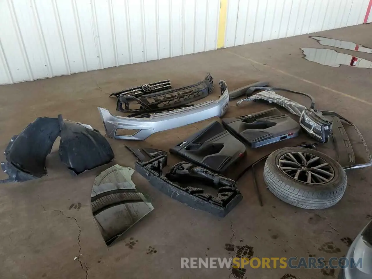 13 Photograph of a damaged car 3VV3B7AXXKM162862 VOLKSWAGEN TIGUAN 2019