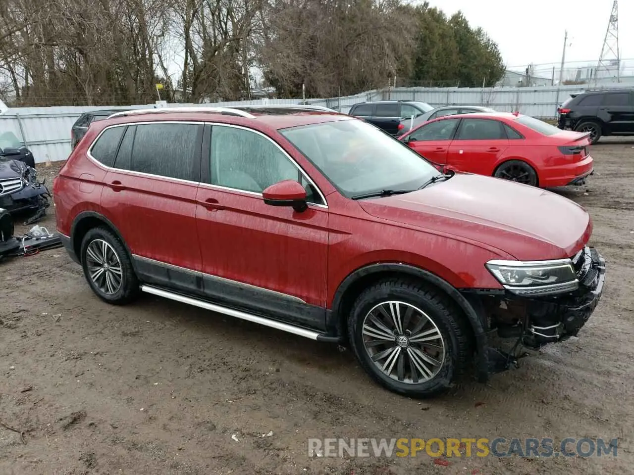 4 Photograph of a damaged car 3VV4B7AX0KM037728 VOLKSWAGEN TIGUAN 2019