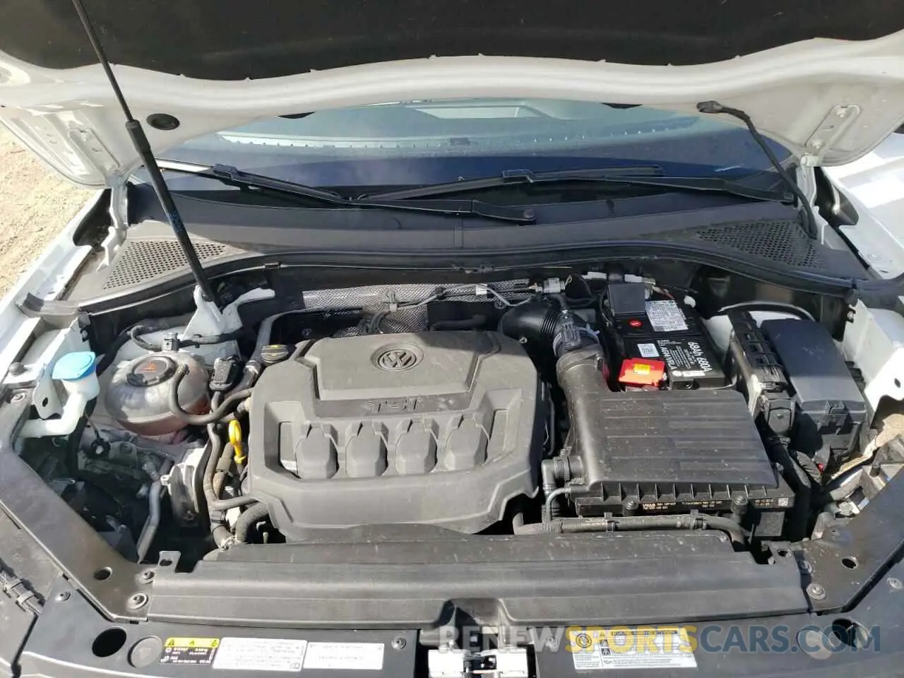 12 Photograph of a damaged car 3VV4B7AX0KM039690 VOLKSWAGEN TIGUAN 2019