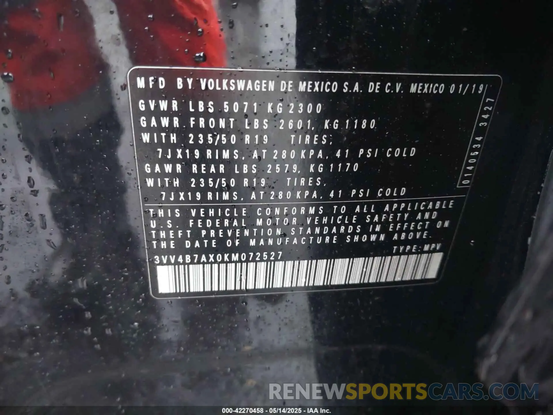 9 Photograph of a damaged car 3VV4B7AX0KM072527 VOLKSWAGEN TIGUAN 2019