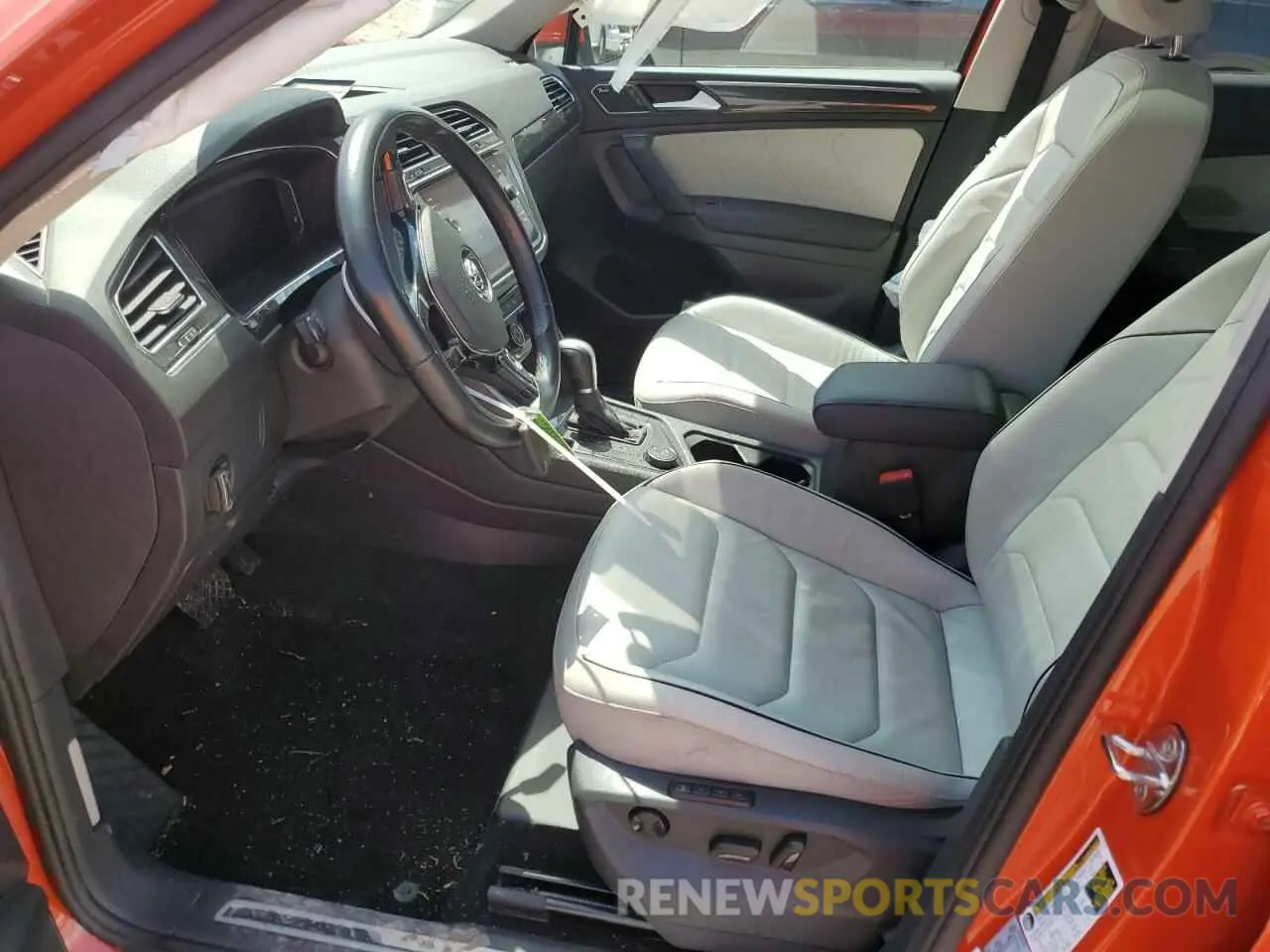 7 Photograph of a damaged car 3VV4B7AX0KM113139 VOLKSWAGEN TIGUAN 2019