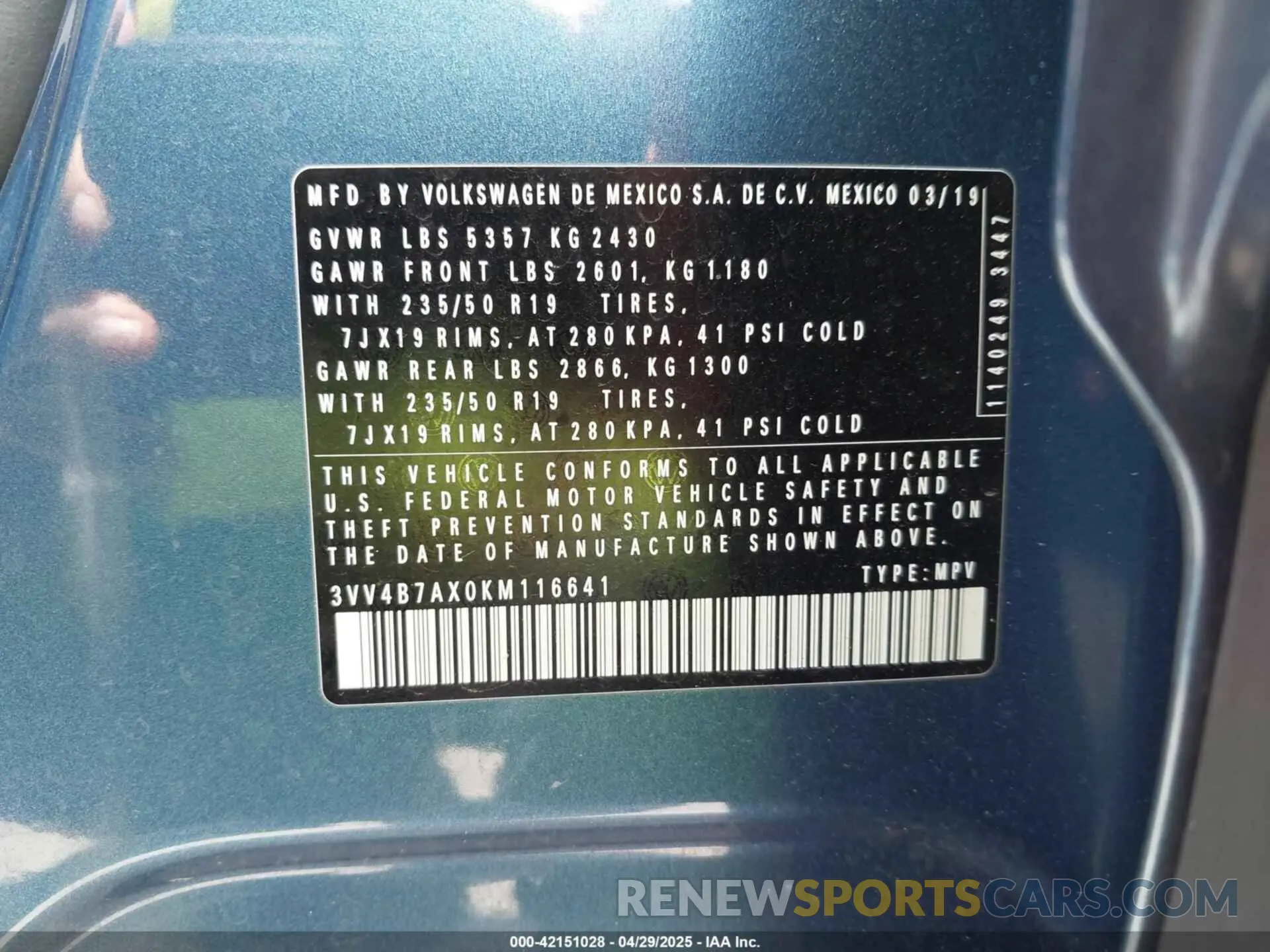 9 Photograph of a damaged car 3VV4B7AX0KM116641 VOLKSWAGEN TIGUAN 2019