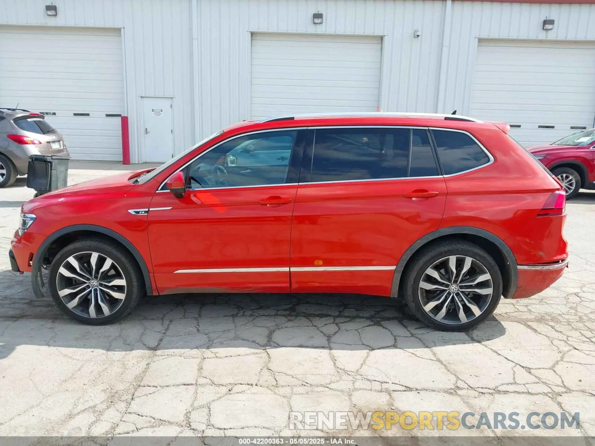 15 Photograph of a damaged car 3VV4B7AX1KM020808 VOLKSWAGEN TIGUAN 2019