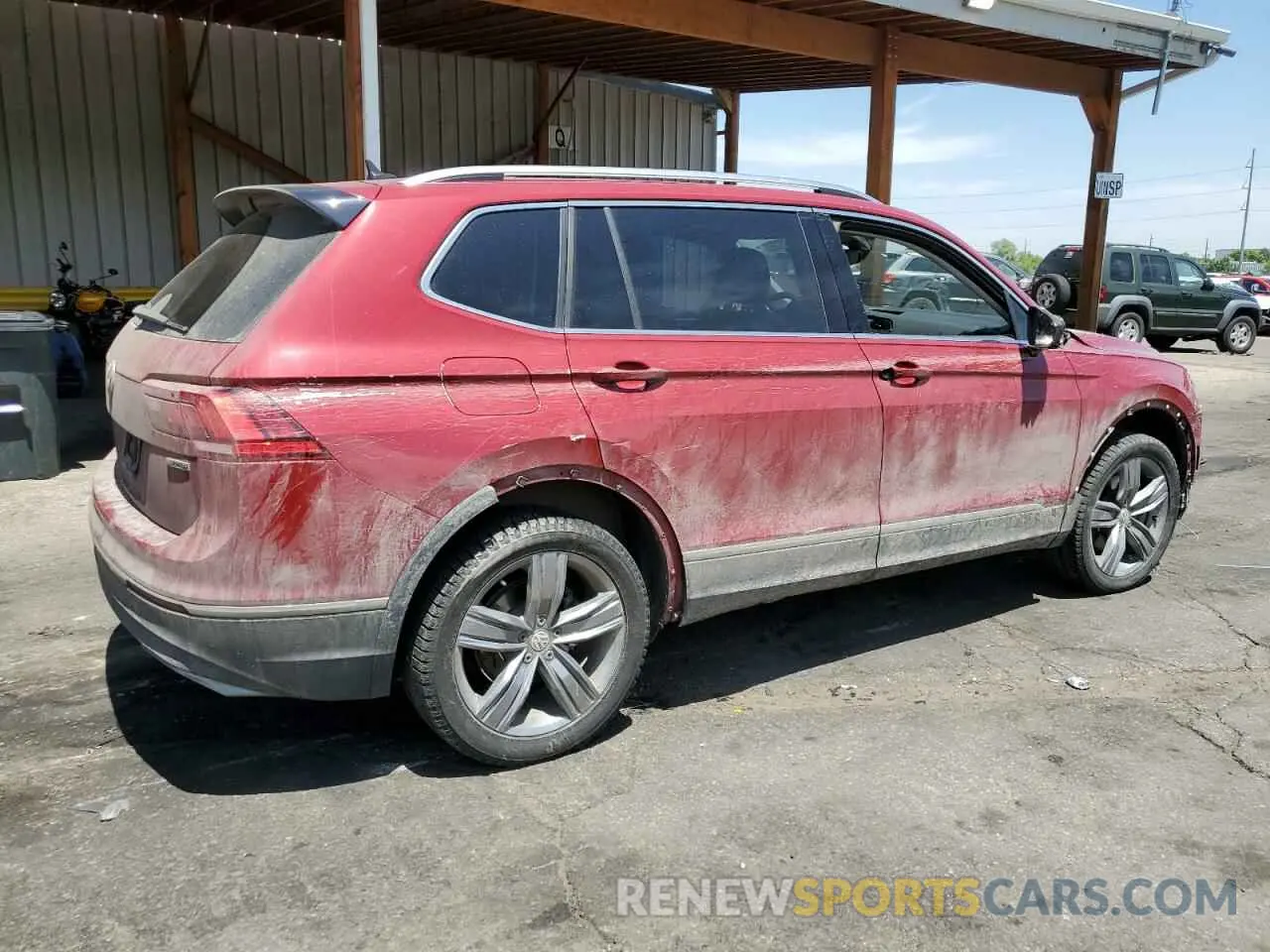 3 Photograph of a damaged car 3VV4B7AX2KM123607 VOLKSWAGEN TIGUAN 2019