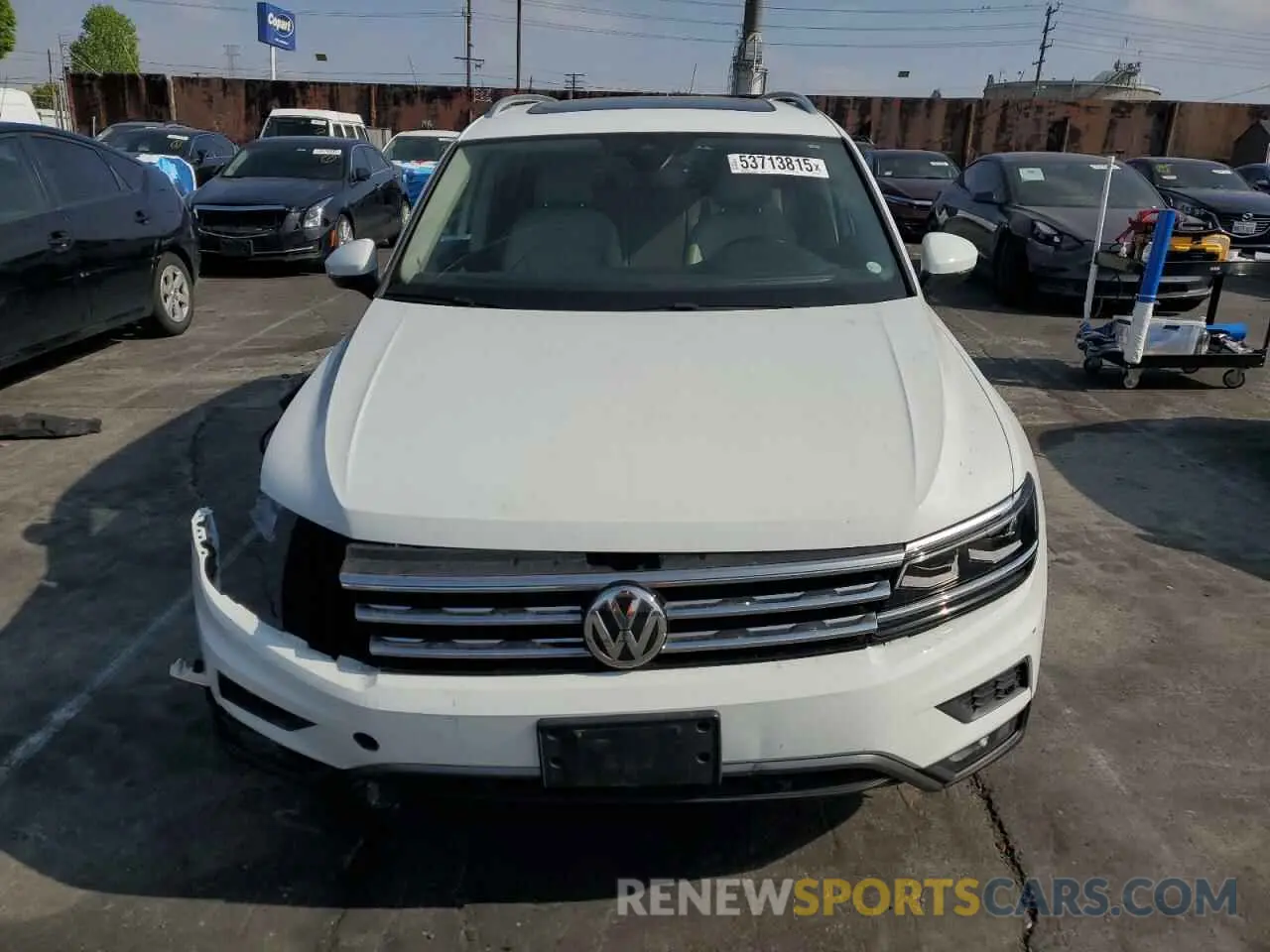 5 Photograph of a damaged car 3VV4B7AX4KM040602 VOLKSWAGEN TIGUAN 2019