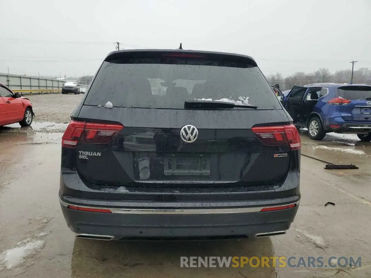 6 Photograph of a damaged car 3VV4B7AX5KM128512 VOLKSWAGEN TIGUAN 2019