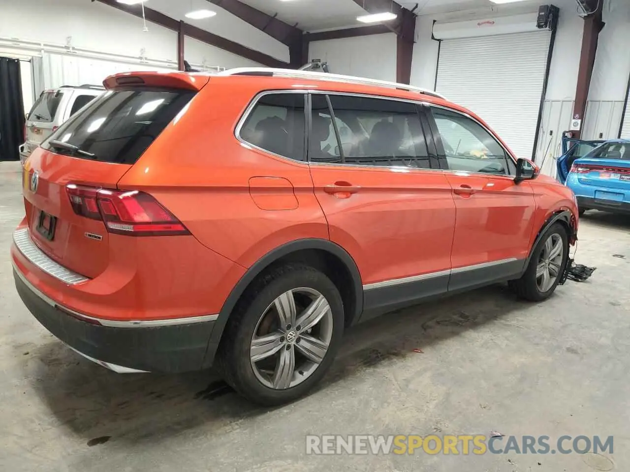 3 Photograph of a damaged car 3VV4B7AX6KM004524 VOLKSWAGEN TIGUAN 2019