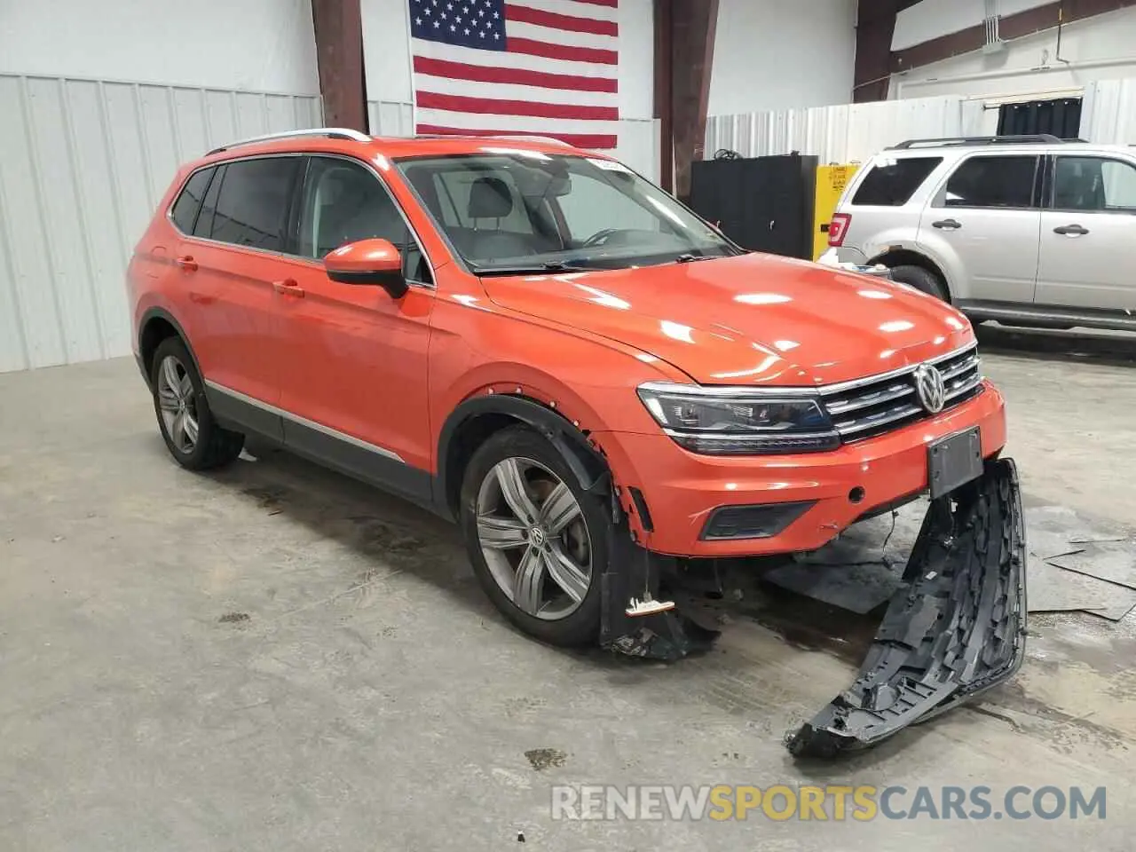 4 Photograph of a damaged car 3VV4B7AX6KM004524 VOLKSWAGEN TIGUAN 2019