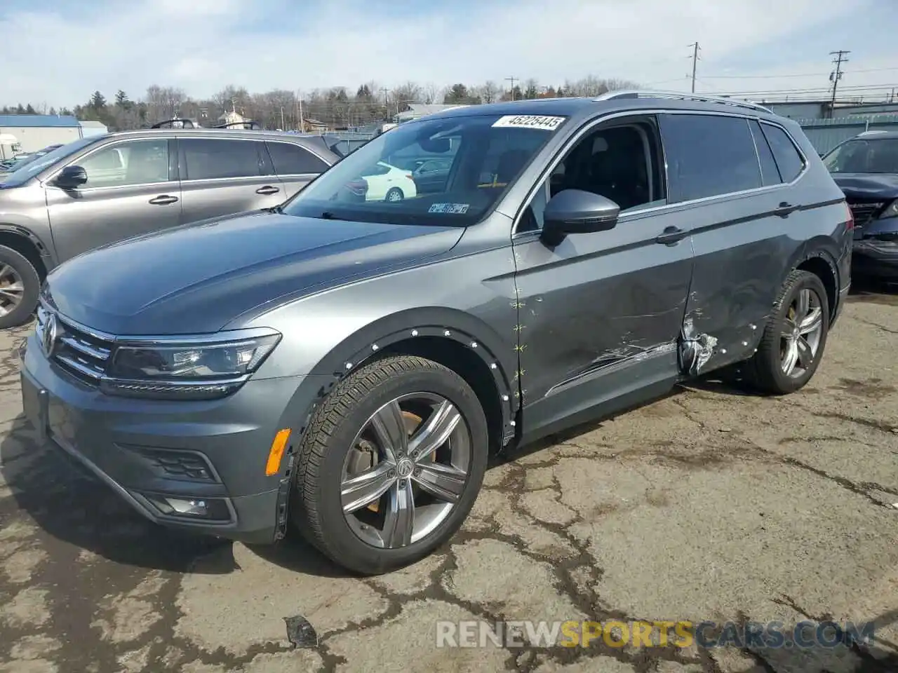 1 Photograph of a damaged car 3VV4B7AX7KM017038 VOLKSWAGEN TIGUAN 2019