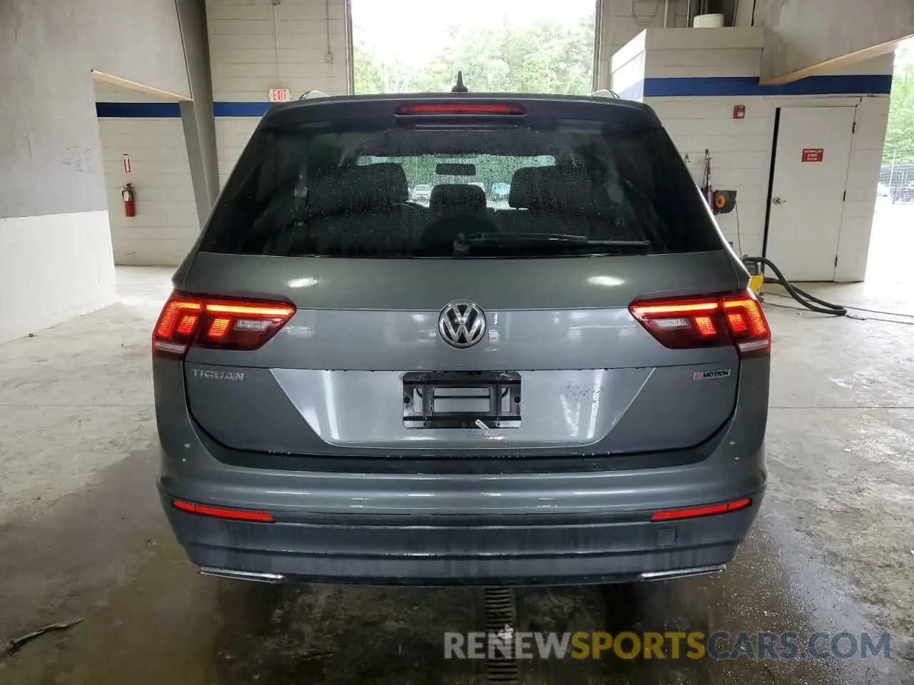 6 Photograph of a damaged car 3VV0B7AX2LM122621 VOLKSWAGEN TIGUAN 2020