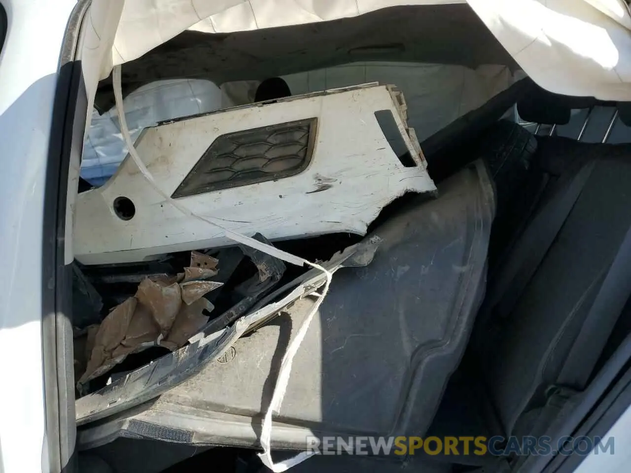 13 Photograph of a damaged car 3VV0B7AX4LM020785 VOLKSWAGEN TIGUAN 2020