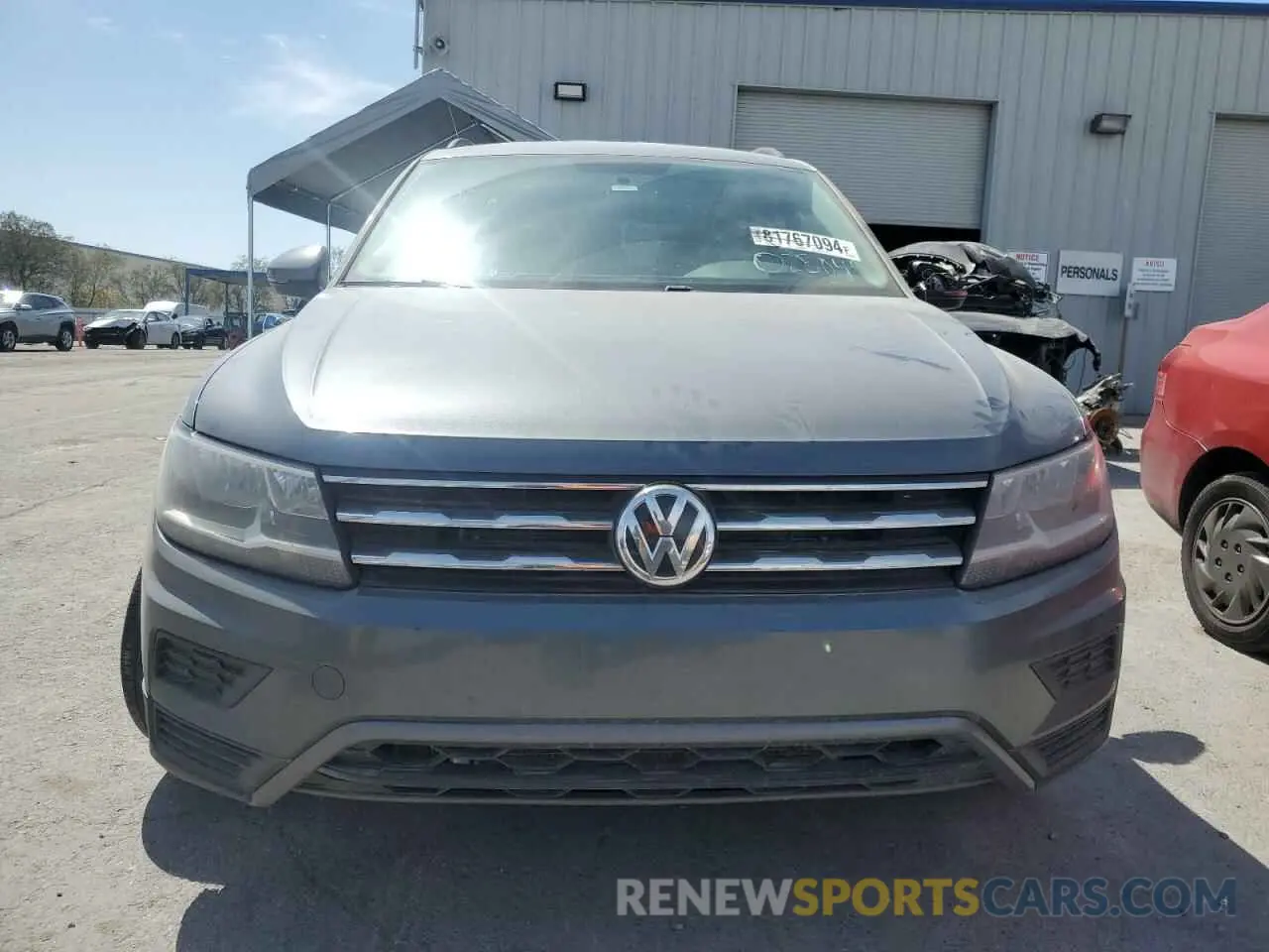 5 Photograph of a damaged car 3VV0B7AX8LM025049 VOLKSWAGEN TIGUAN 2020
