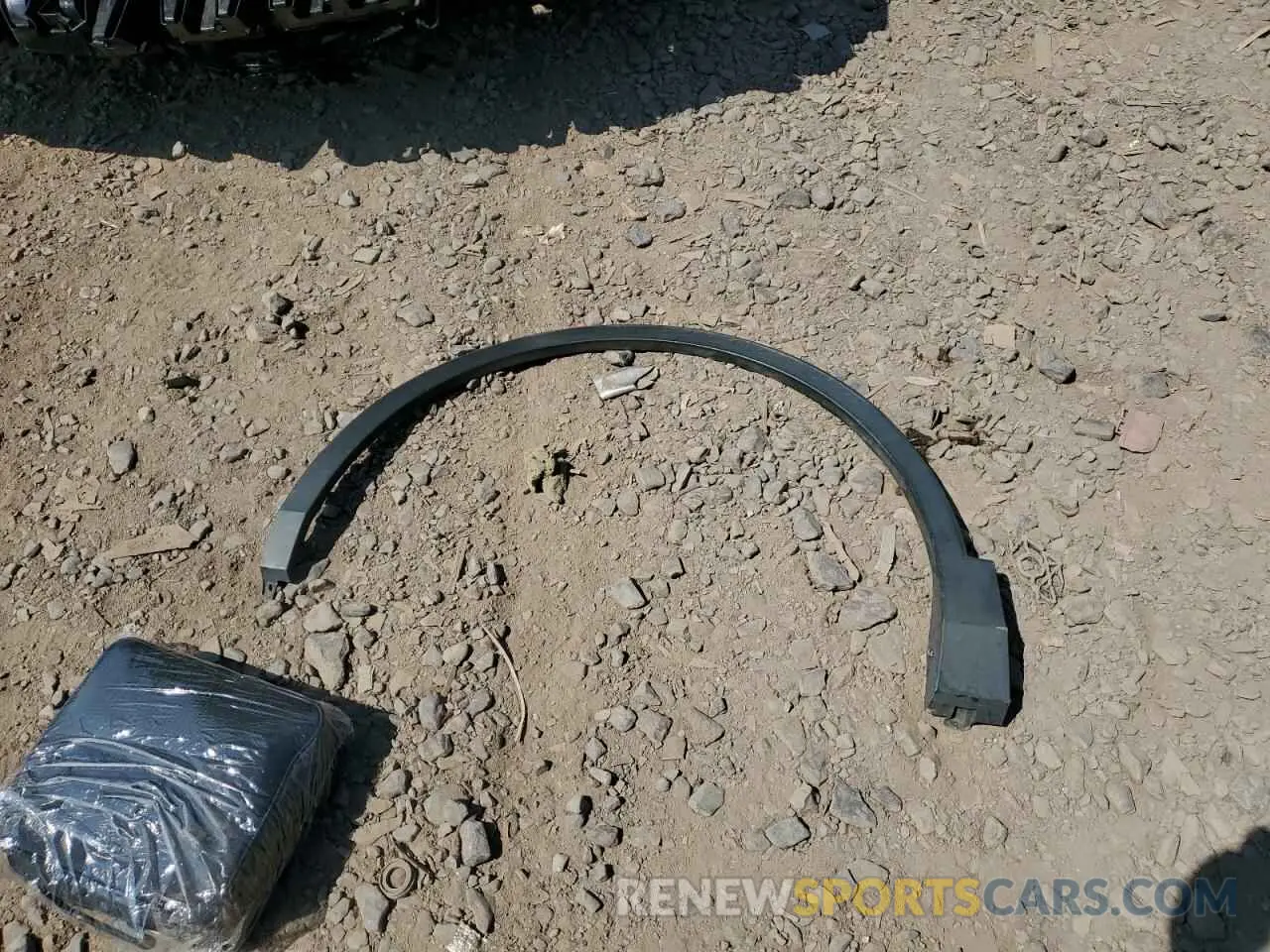 13 Photograph of a damaged car 3VV0B7AXXLM030852 VOLKSWAGEN TIGUAN 2020