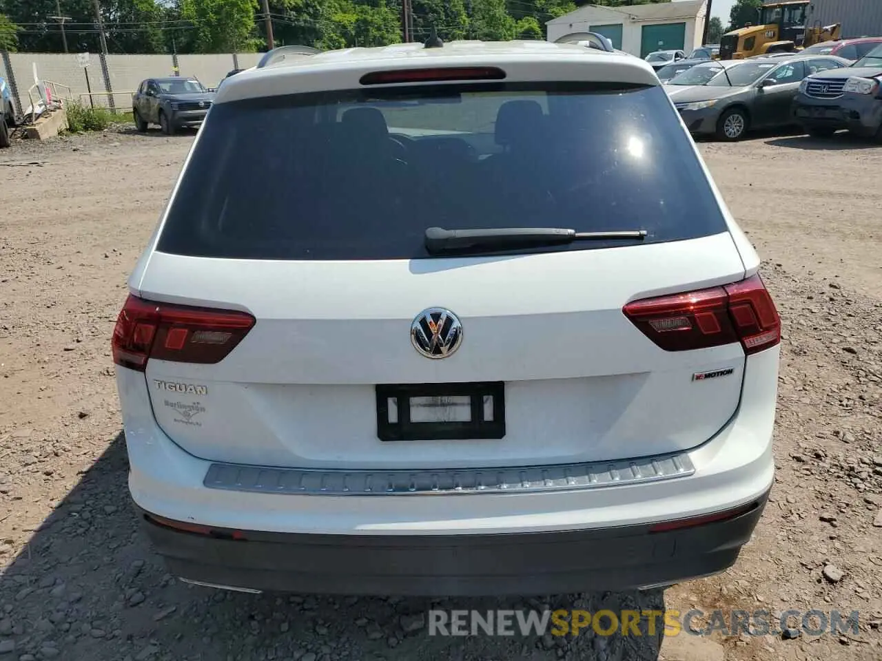 6 Photograph of a damaged car 3VV0B7AXXLM030852 VOLKSWAGEN TIGUAN 2020