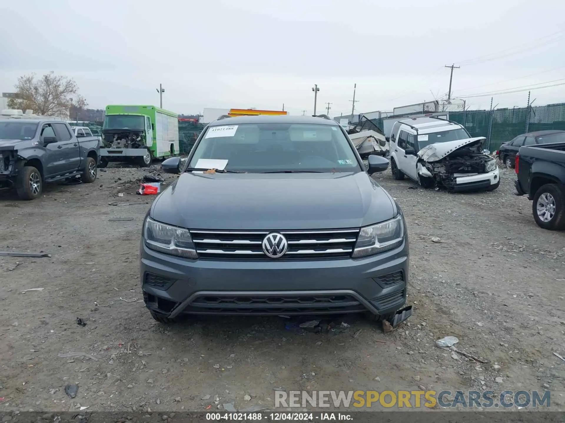 12 Photograph of a damaged car 3VV0B7AXXLM172960 VOLKSWAGEN TIGUAN 2020
