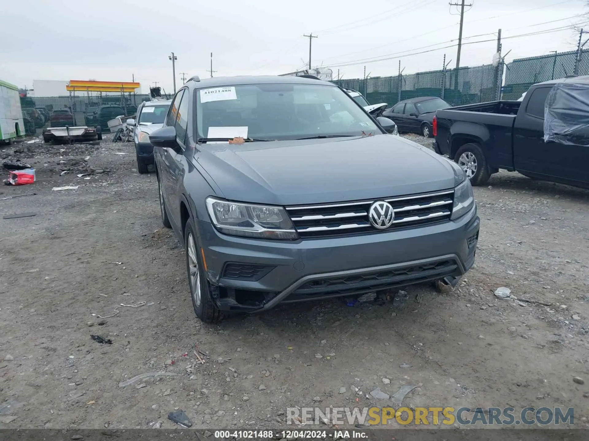 6 Photograph of a damaged car 3VV0B7AXXLM172960 VOLKSWAGEN TIGUAN 2020