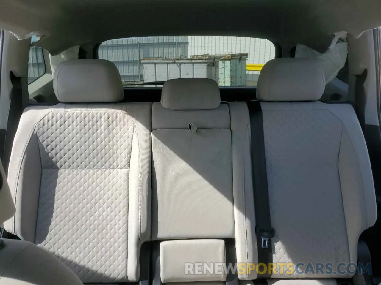 10 Photograph of a damaged car 3VV1B7AX0LM010890 VOLKSWAGEN TIGUAN 2020