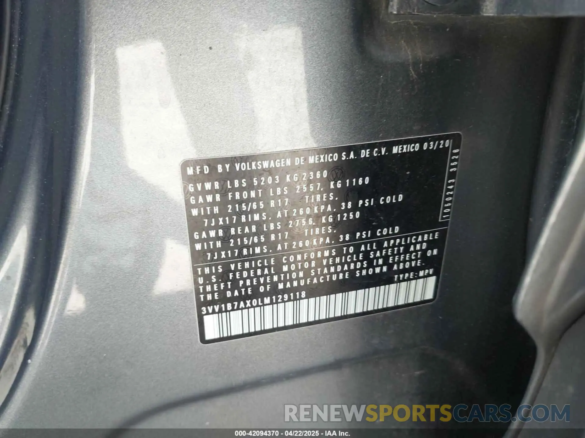 9 Photograph of a damaged car 3VV1B7AX0LM129118 VOLKSWAGEN TIGUAN 2020
